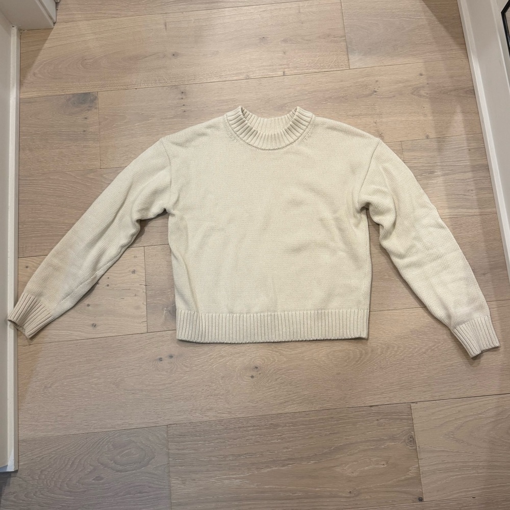 GAP Cream Knit Pullover